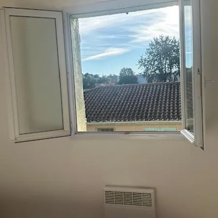 Recente, Clim Et Wifi - 5 Pers. - Fr-1-680-48 Balaruc-les-Bains